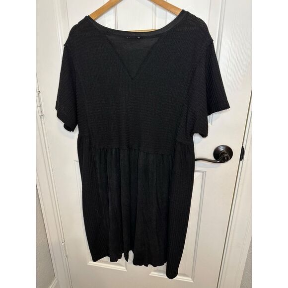 POL Black Waffle Knit Mixed Media Short Sleeve Oversized Dress Sz M Western Boho - Picture 3 of 9